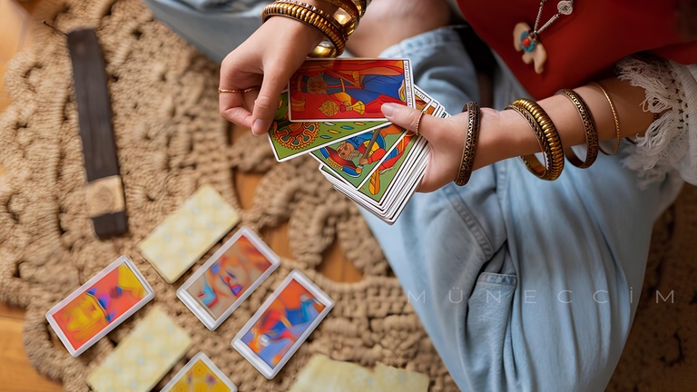3 Eylül Tarot Falı